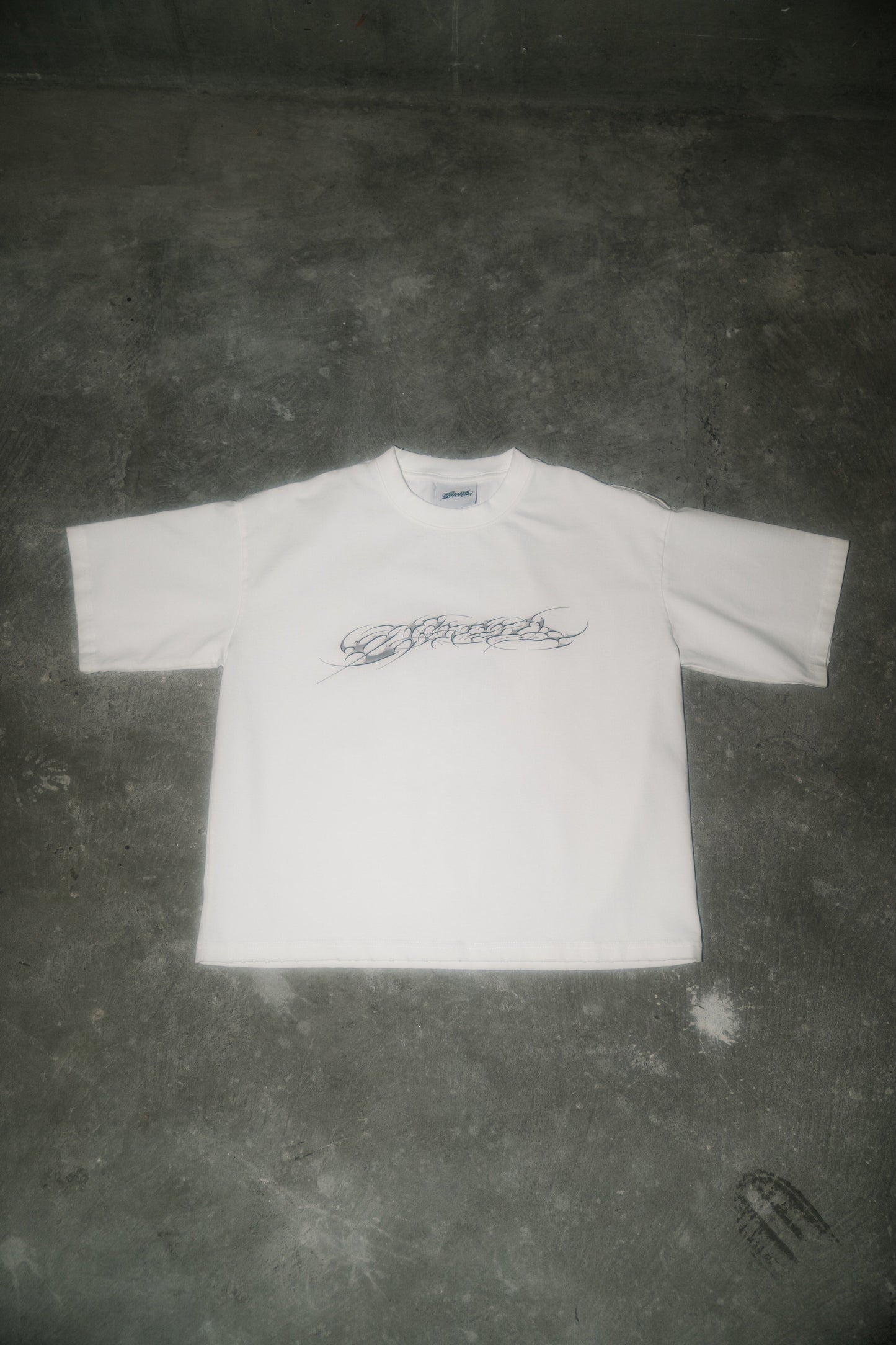OVERTURE TEE