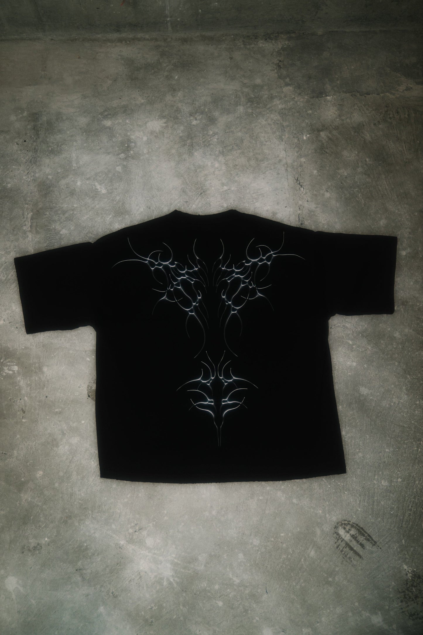 OVERTURE TEE